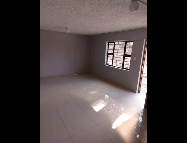 4 BEDROOM PROPERTY TO RENT IN OVERPORT